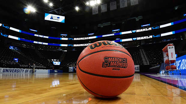 john-hopkins-basketball-coronavirus